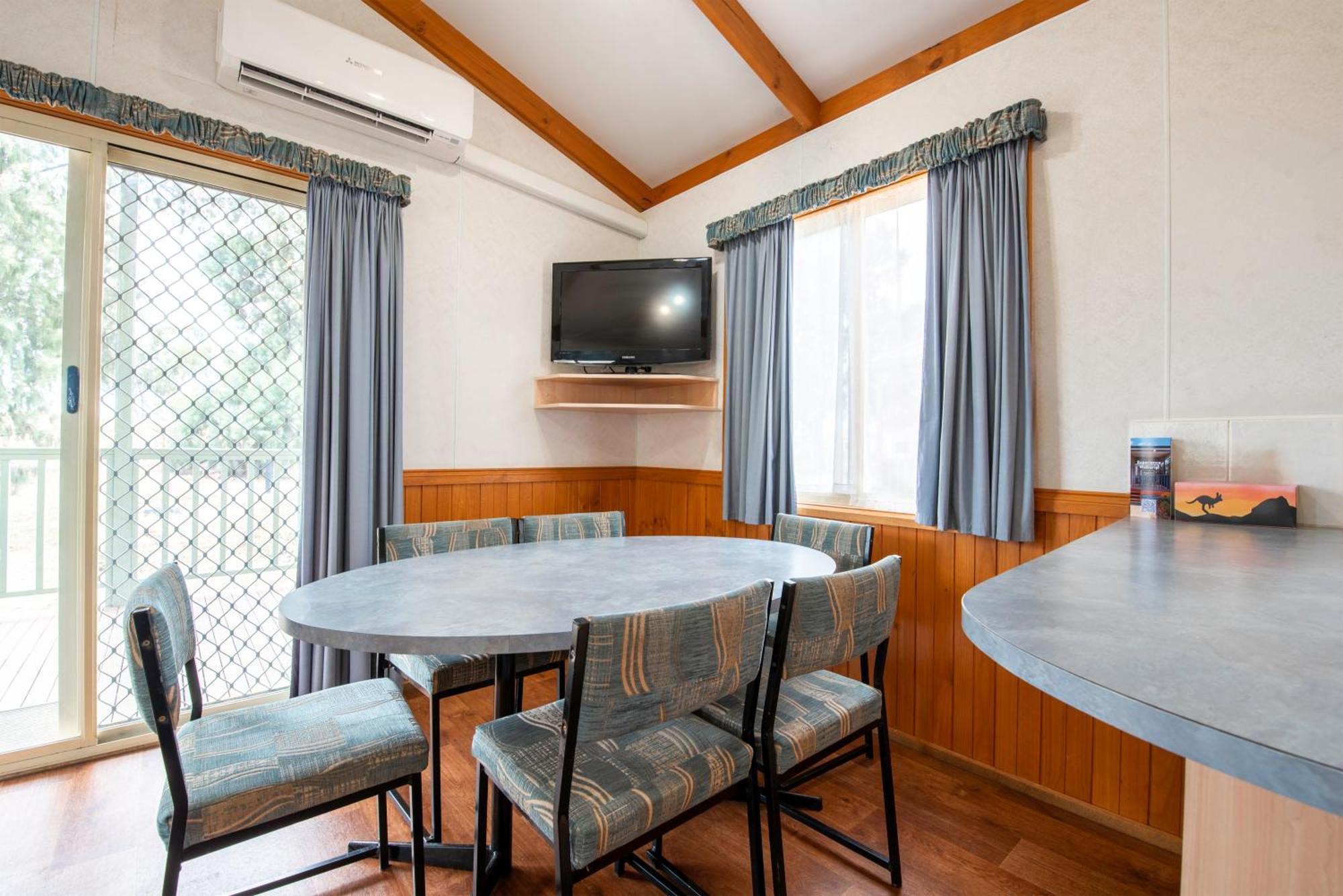 Echo Holiday Parks - Waikerie Kültér fotó